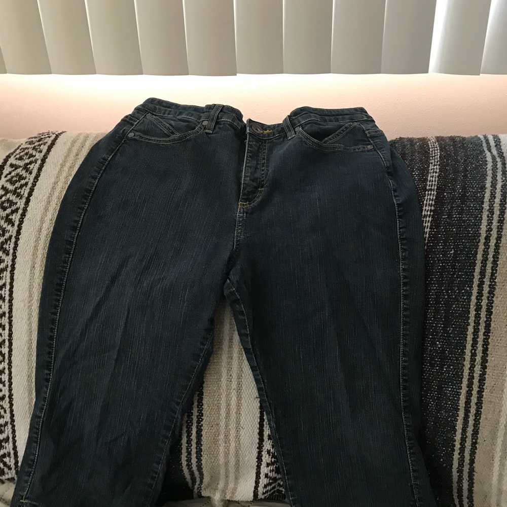 Capri- 30 inch inseam 31 inch waist
